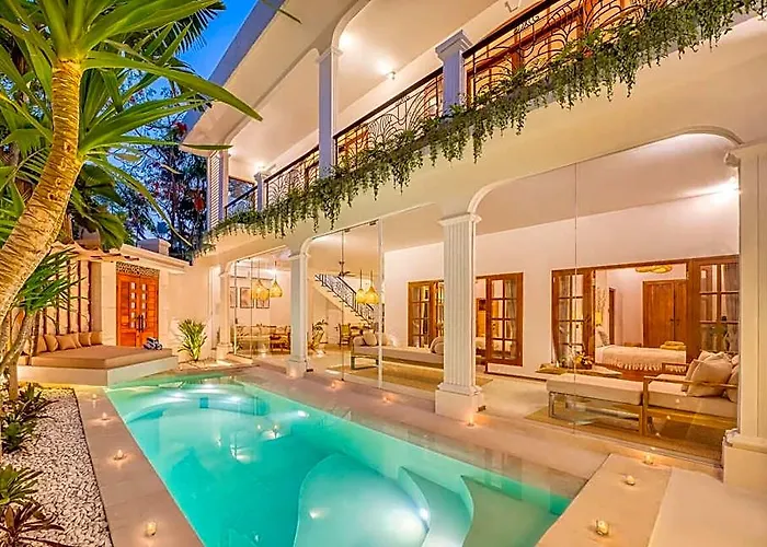 San Diego: Brand New 4bdr Petitenget (Seminyak)