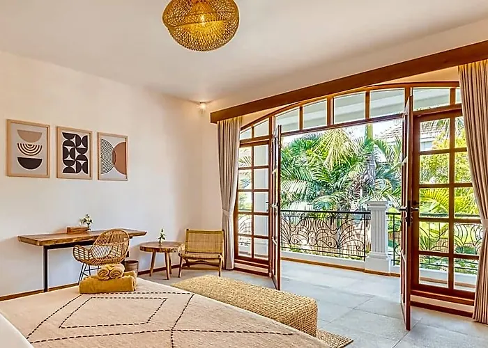 Villa San Diego: Brand New 4bdr *